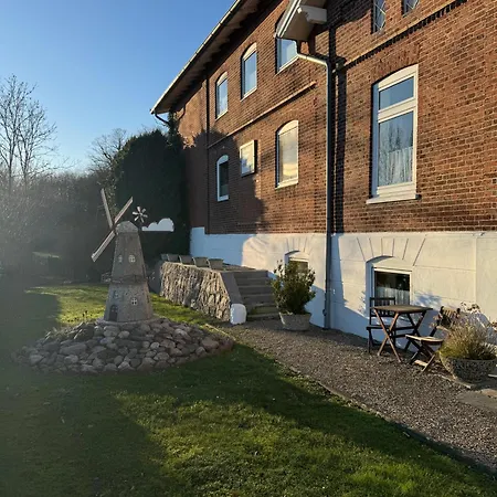 Pohnsdorfer Mühle 2* Sierksdorf