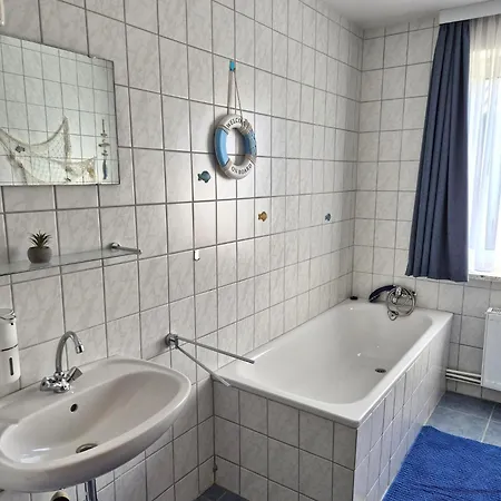 Ostsee Pohnsdorfer Muehle Зирксдорф